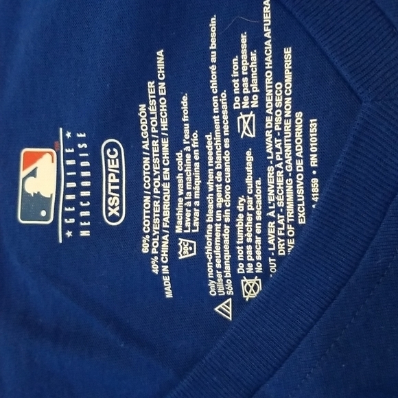 2/$18 Toronto Blue Jays Women's Baseball Top NWT - Picture 5 of 5